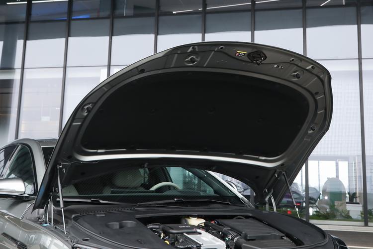 Фото машины 244