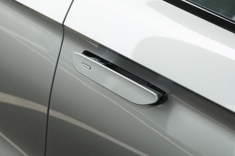 Фото машины 247