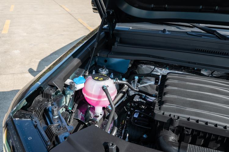 Фото машины 108