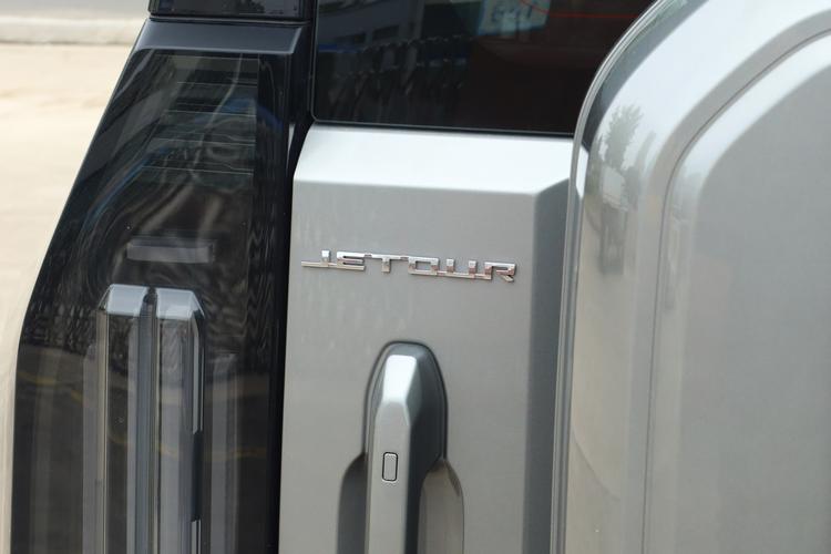 Фото машины 323