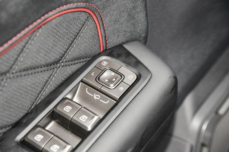 Фото машины 458