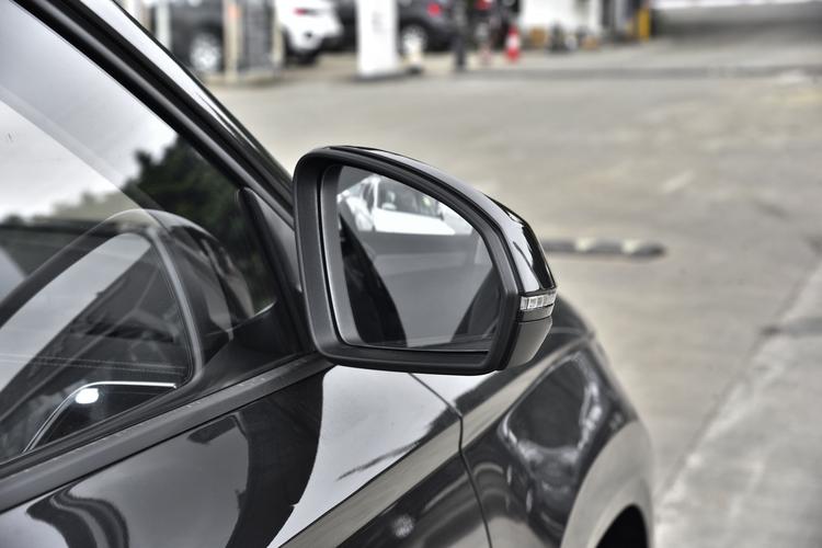 Фото машины 26