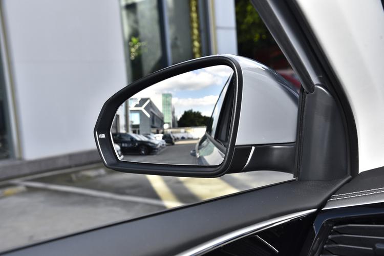 Фото машины 107