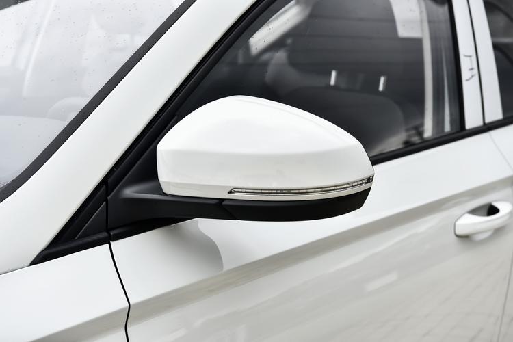 Фото машины 120