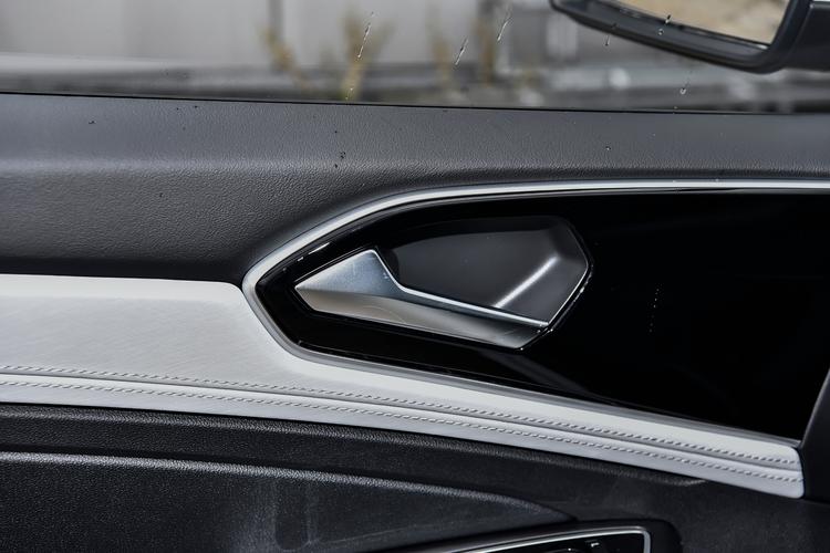 Фото машины 224