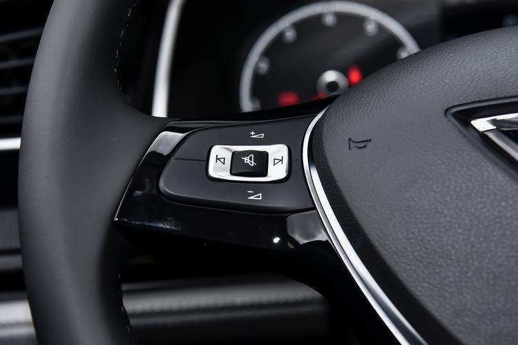 Фото машины 233