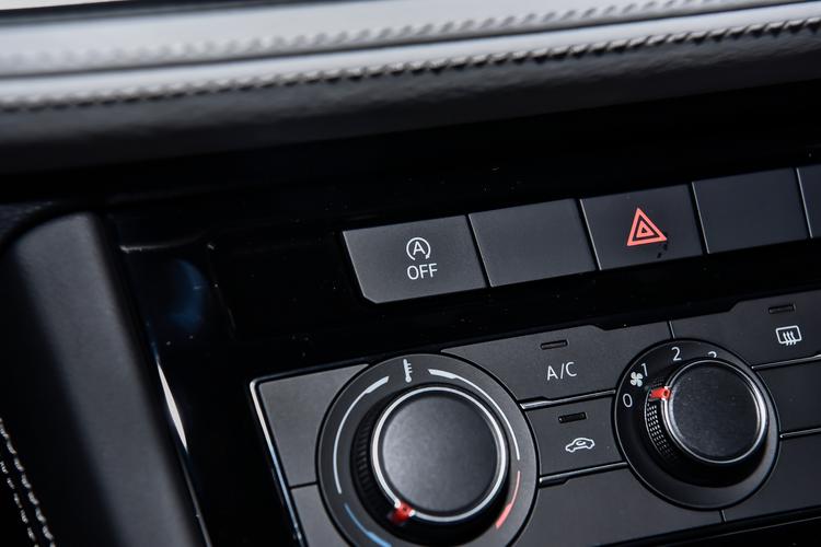 Фото машины 209