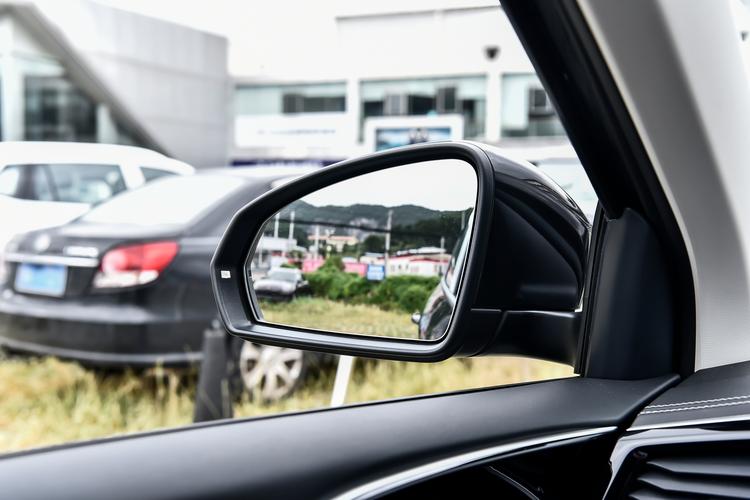 Фото машины 70