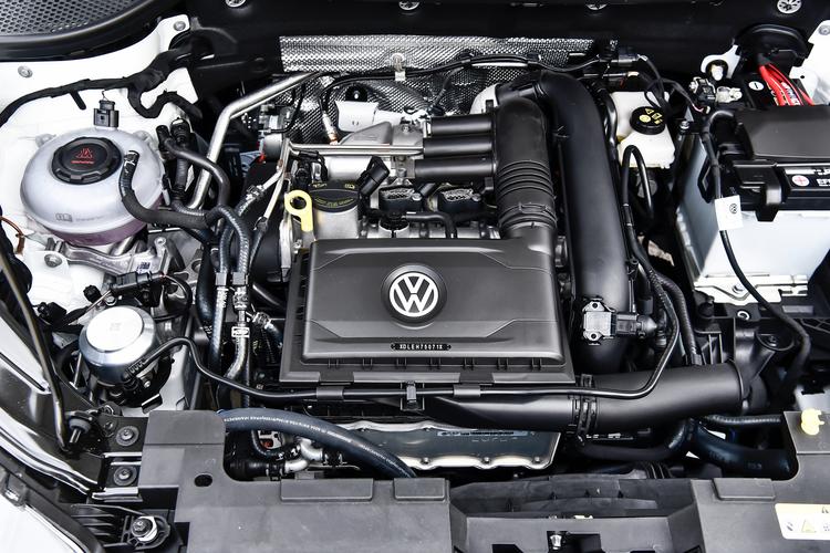 Фото машины 76