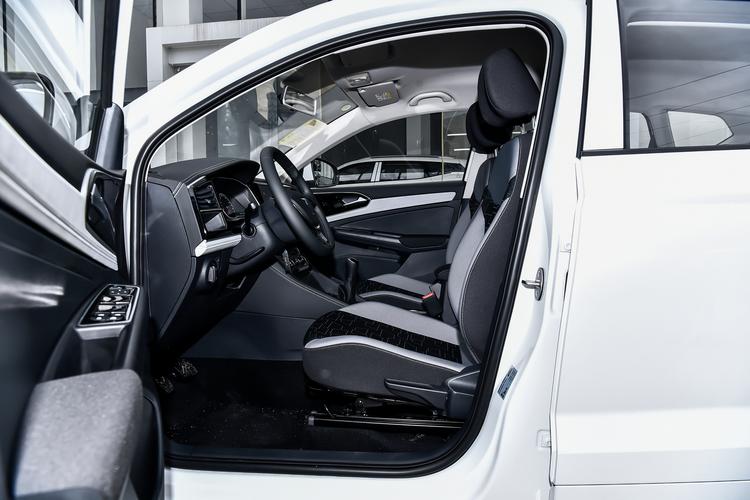 Фото машины 199