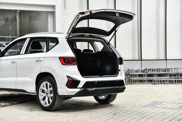 Фото машины 166