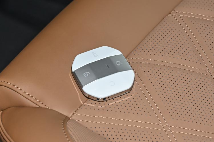 Фото машины 115