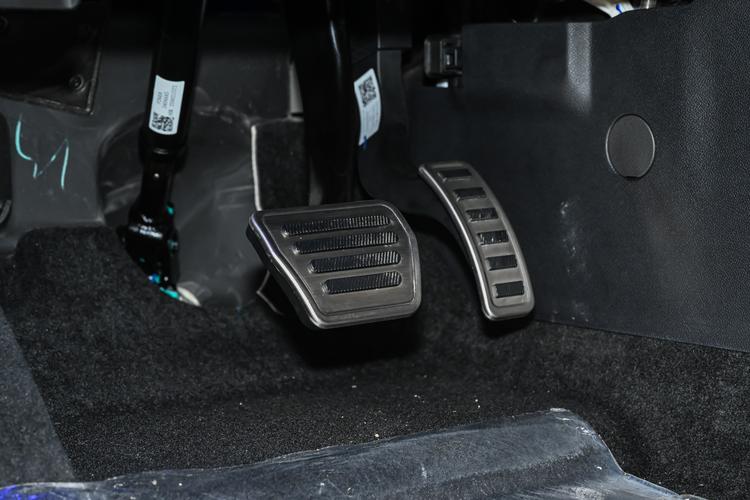 Фото машины 408