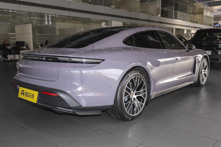 Фото машины 60