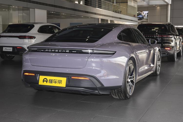 Фото машины 62