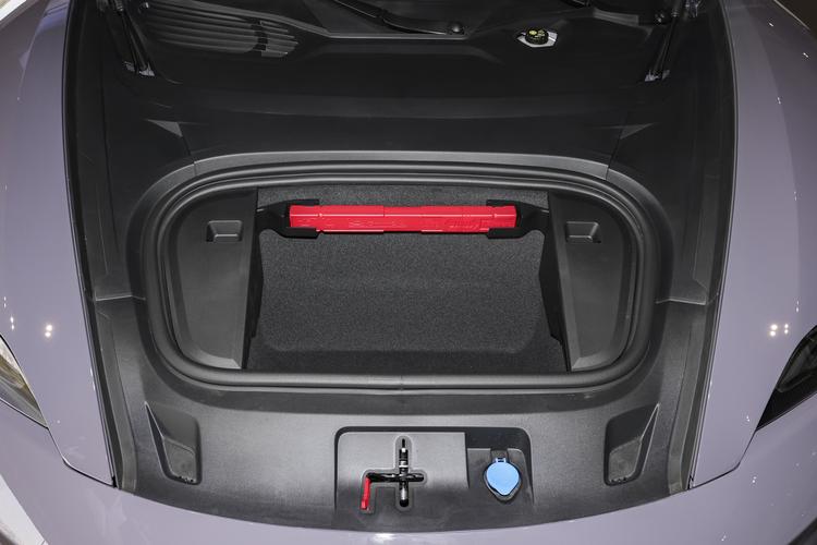 Фото машины 37