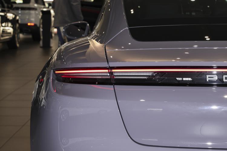 Фото машины 120