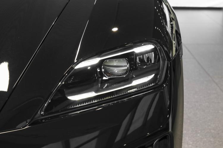 Фото машины 99