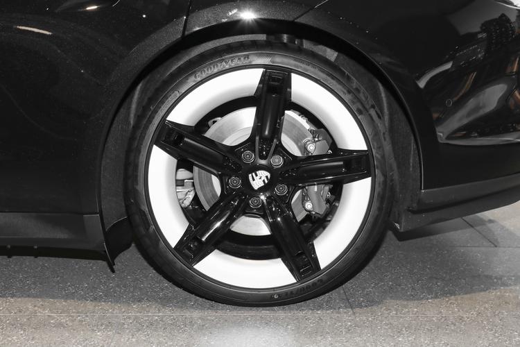 Фото машины 126