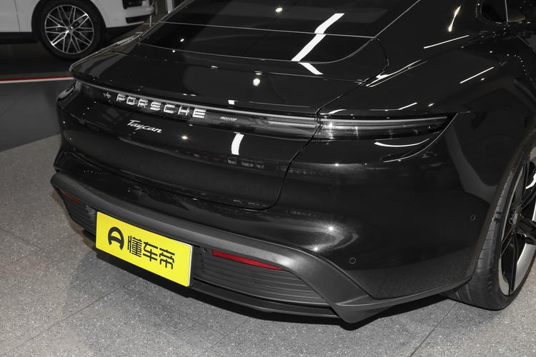 Фото машины 143