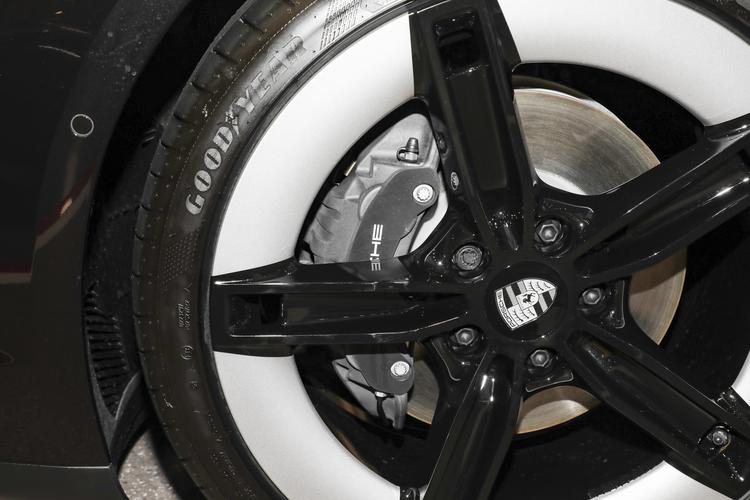 Фото машины 234