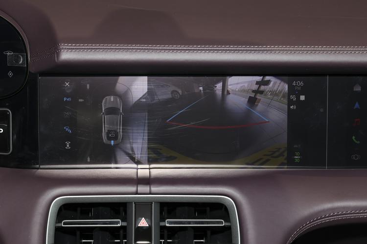 Фото машины 215