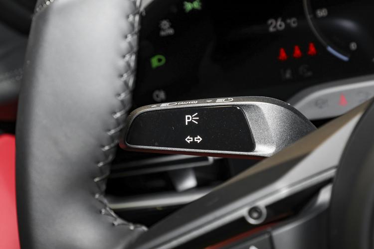 Фото машины 218