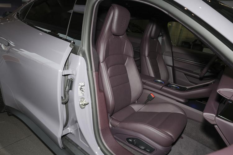 Фото машины 151