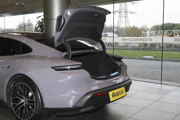 Фото машины 282