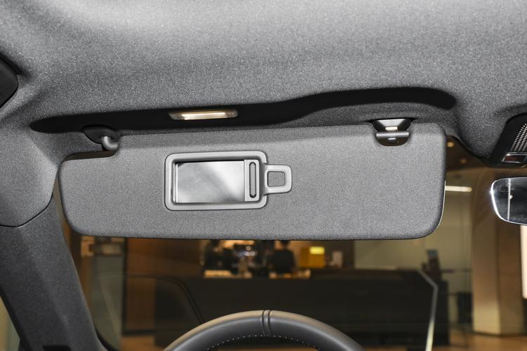 Фото машины 304