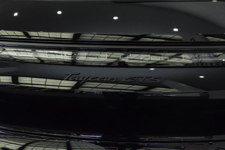 Фото машины 32