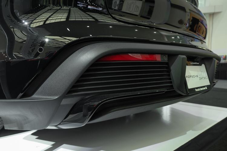 Фото машины 33