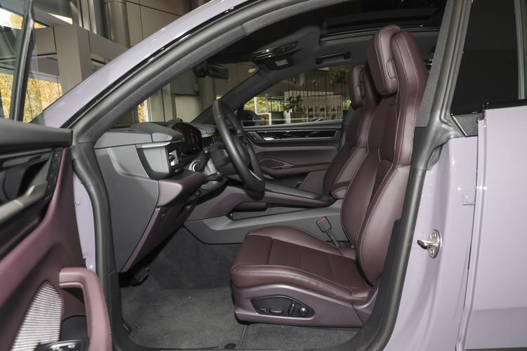 Фото машины 109