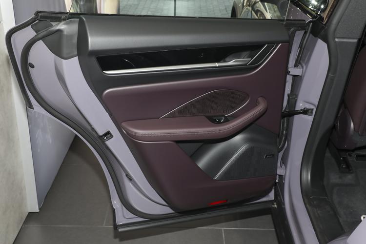 Фото машины 23