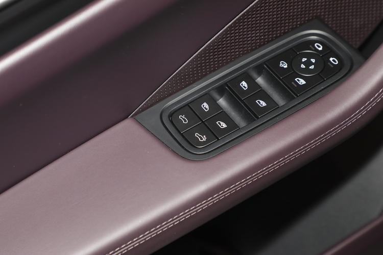 Фото машины 102