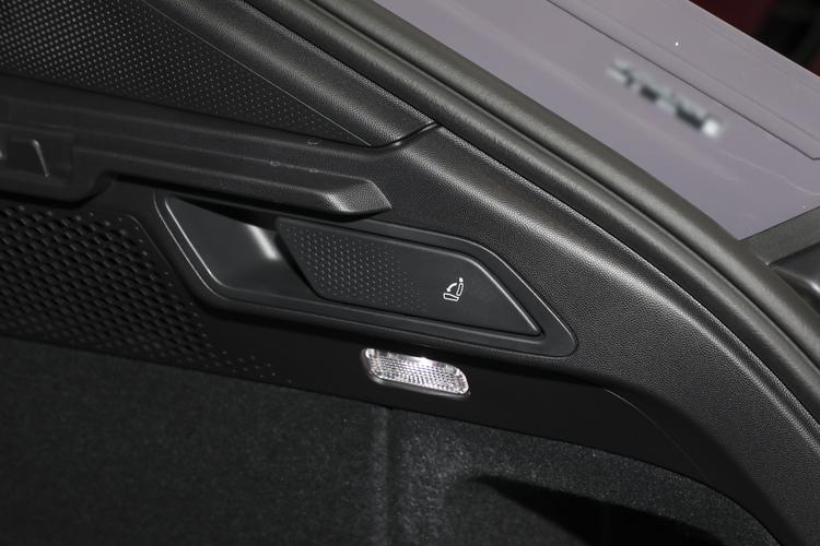 Фото машины 103