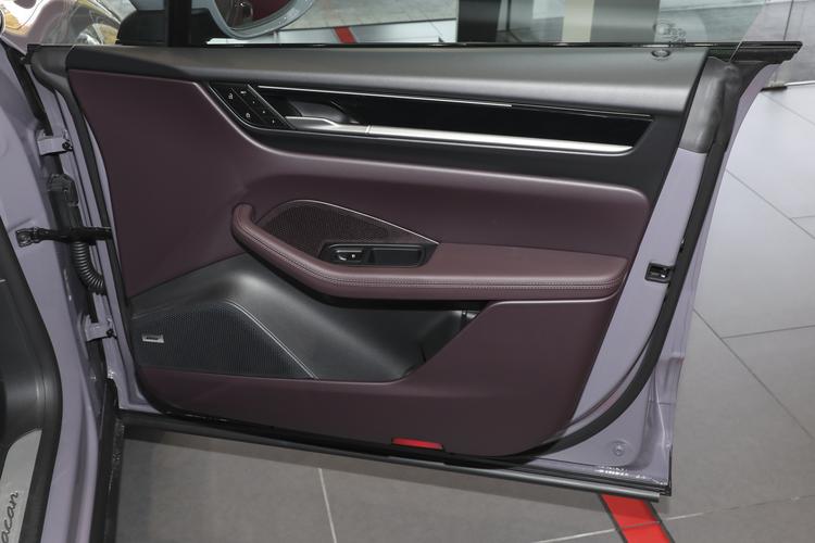 Фото машины 146