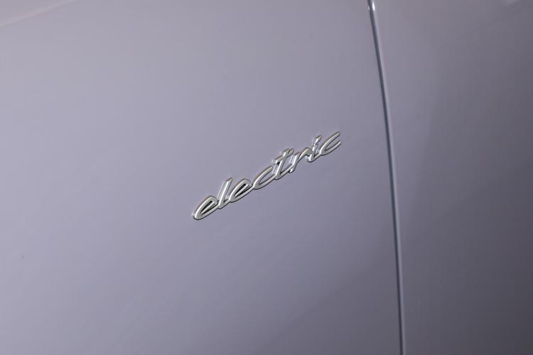 Фото машины 128