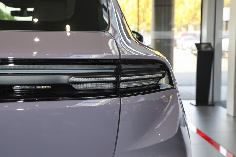 Фото машины 61