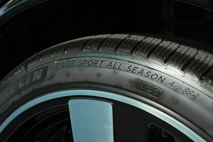 Фото машины 37