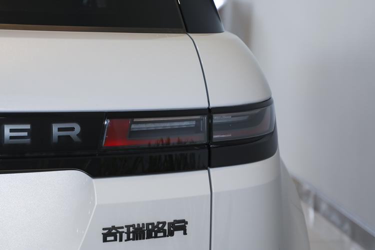 Фото машины 33