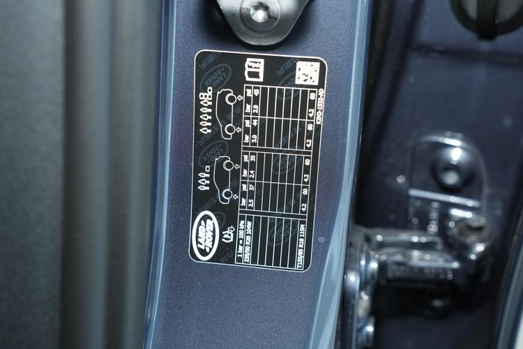 Фото машины 208