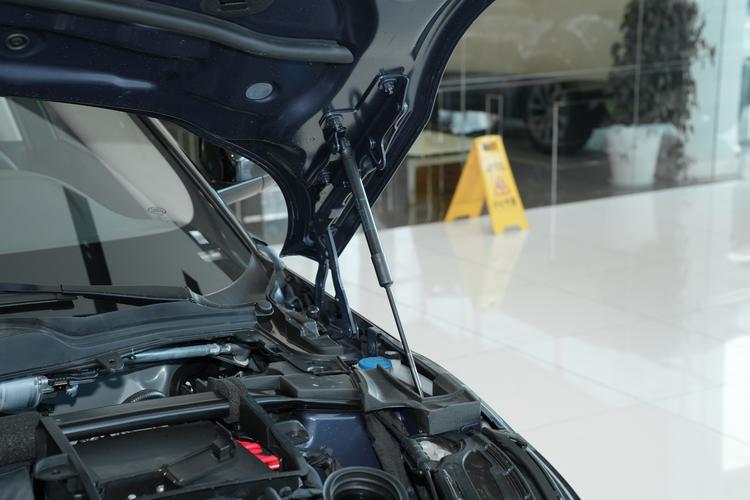 Фото машины 86