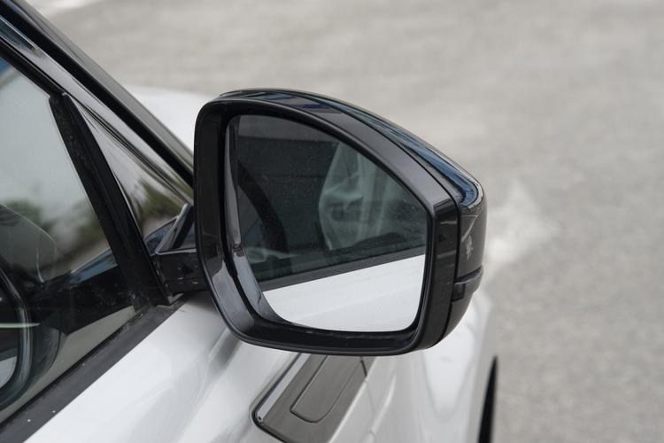 Фото машины 196