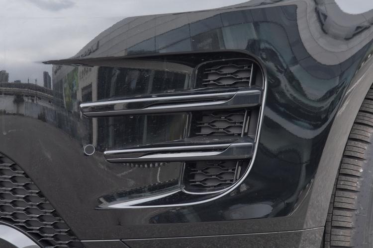 Фото машины 335