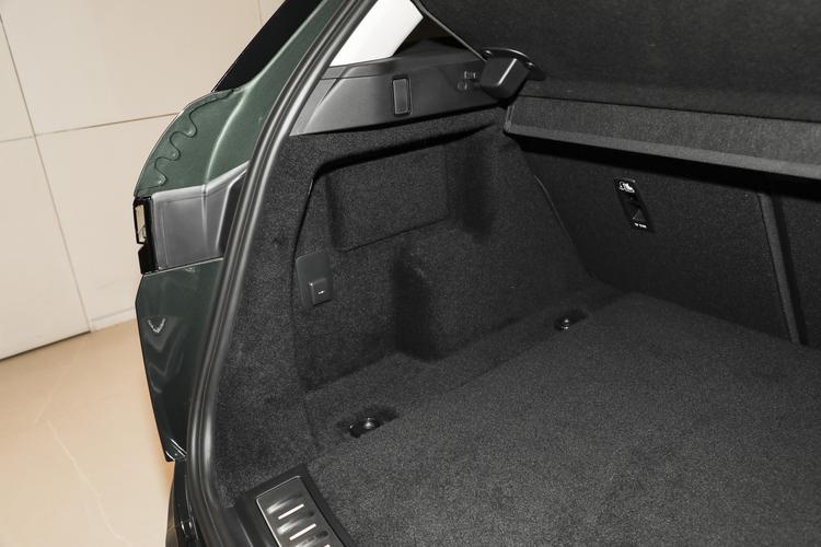 Фото машины 555