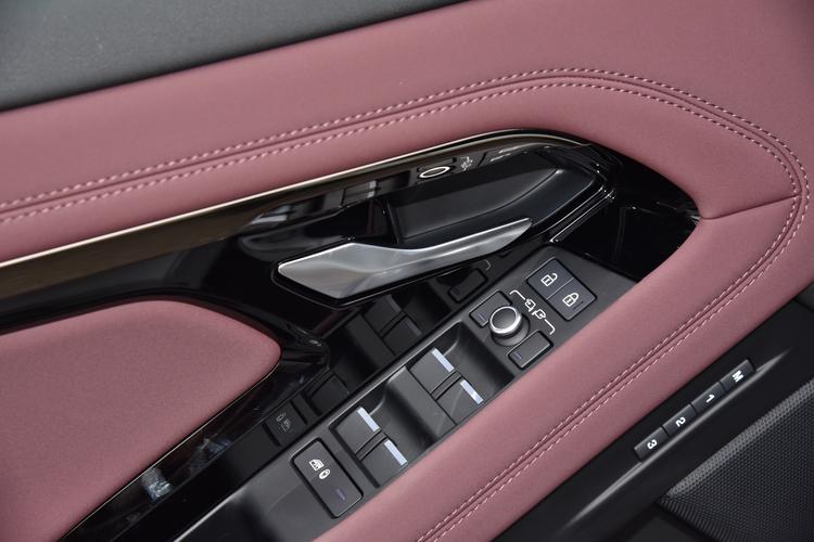 Фото машины 608