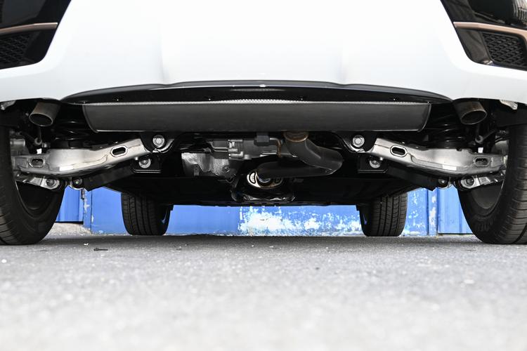 Фото машины 76