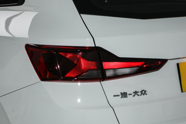 Фото машины 38