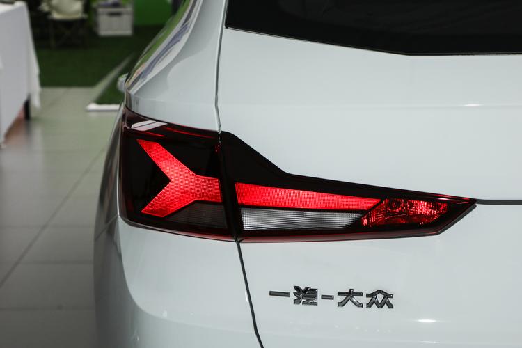 Фото машины 26